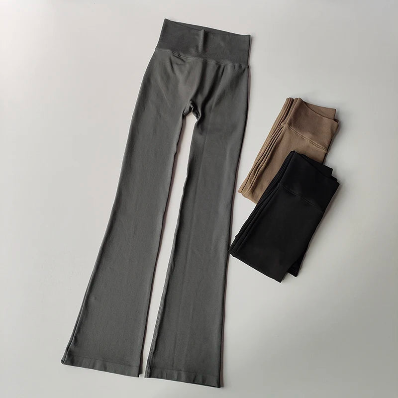 High-Waist Flared Fitness Leggings – Seamless & Lifting