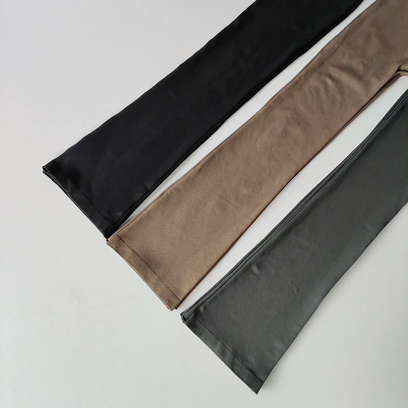 High-Waist Flared Fitness Leggings – Seamless & Lifting