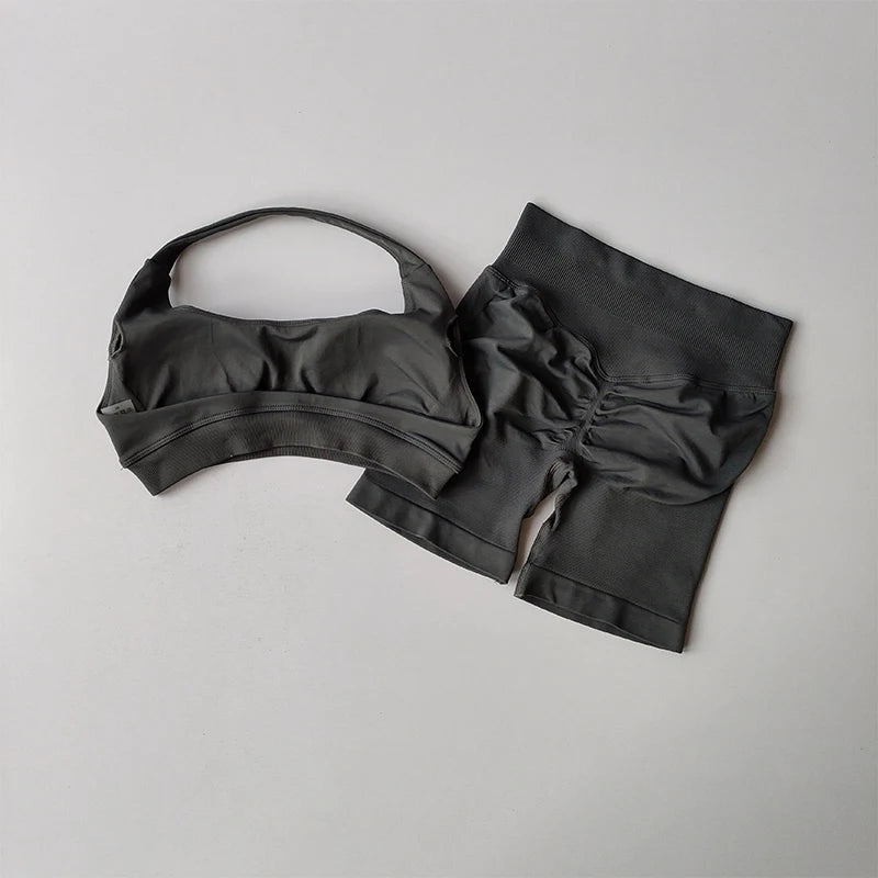 Women’s Sports Bra & Shorts Set – High Waist, Halter Back